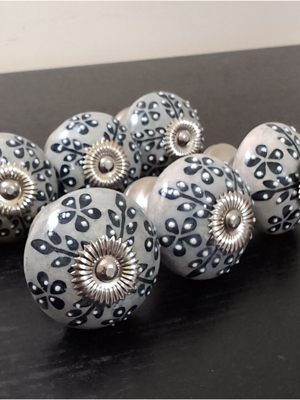 Drawer Pulls (6) Ceramic Decorative